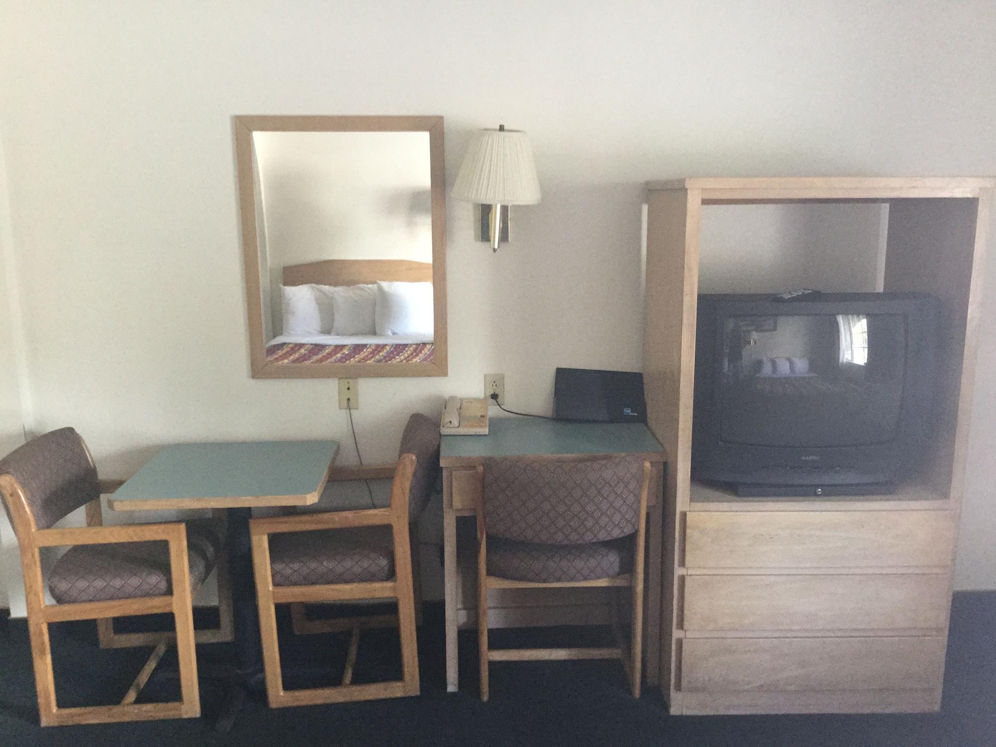 Rodeway Inn Beaumont Esterno foto